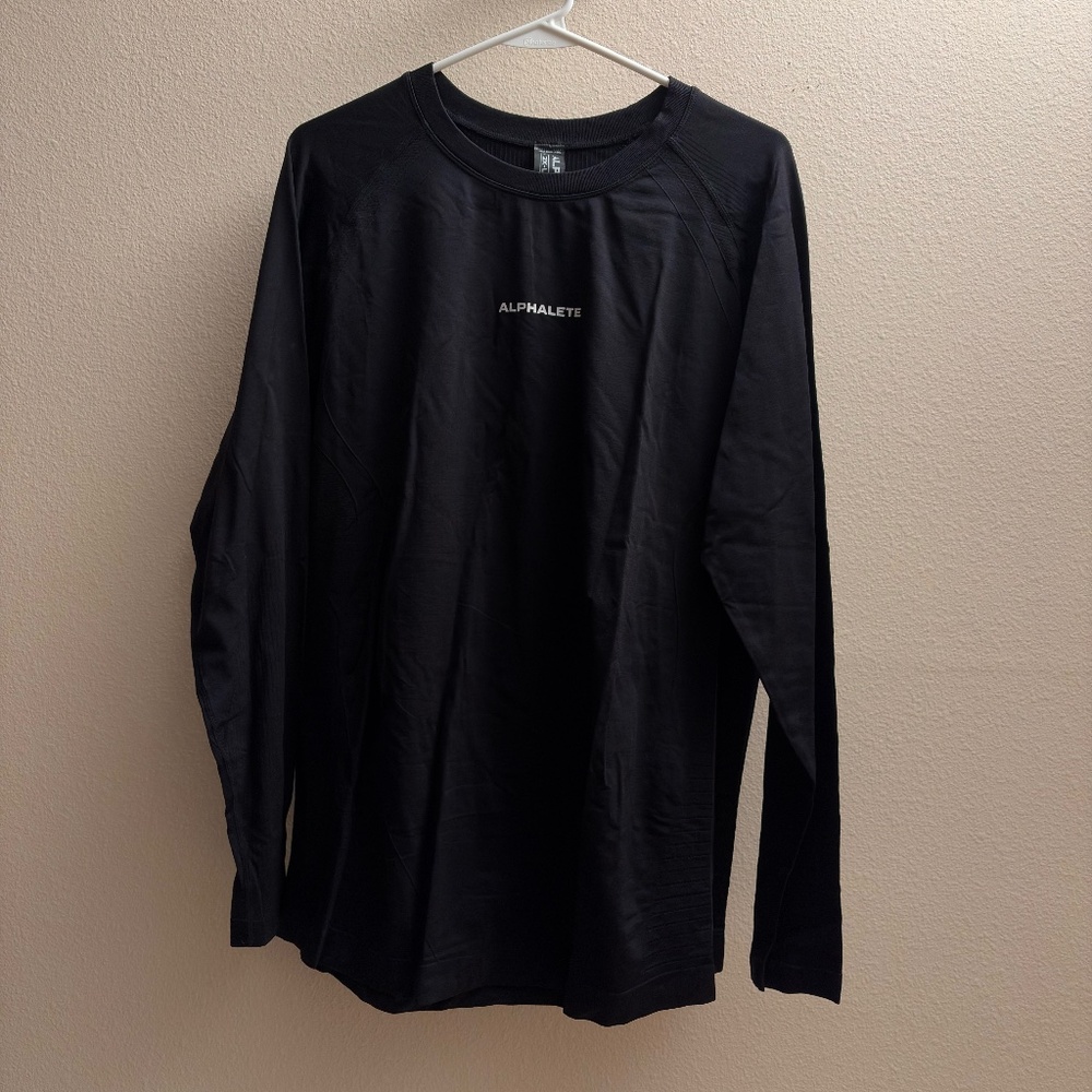 Alphalete Black Long Sleeve Performance Tee